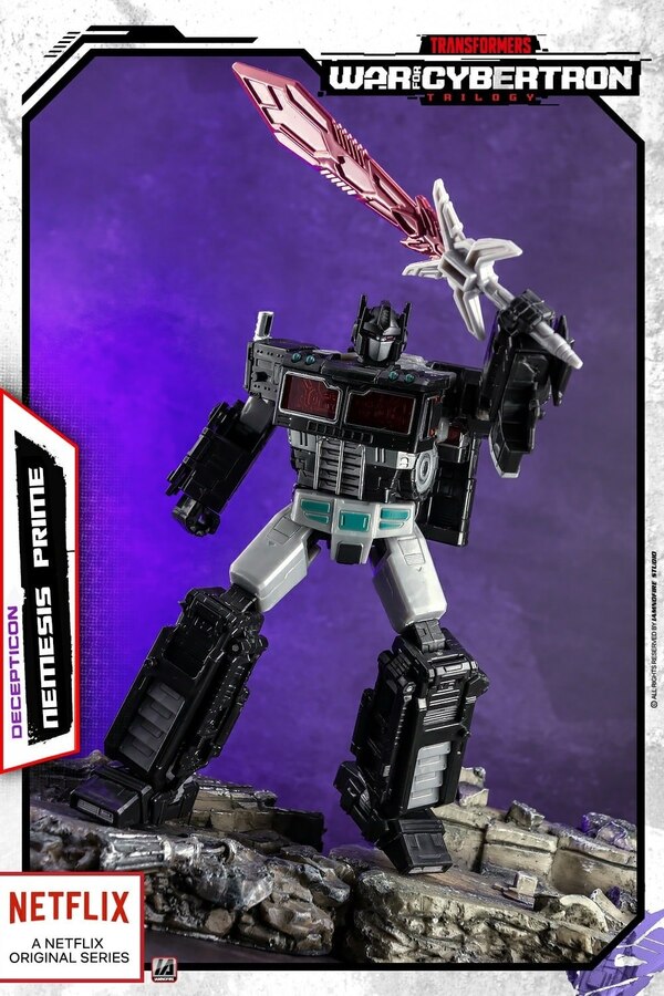 Netflix Transformers Spoiler Pack Nemesis Prime  (9 of 18)